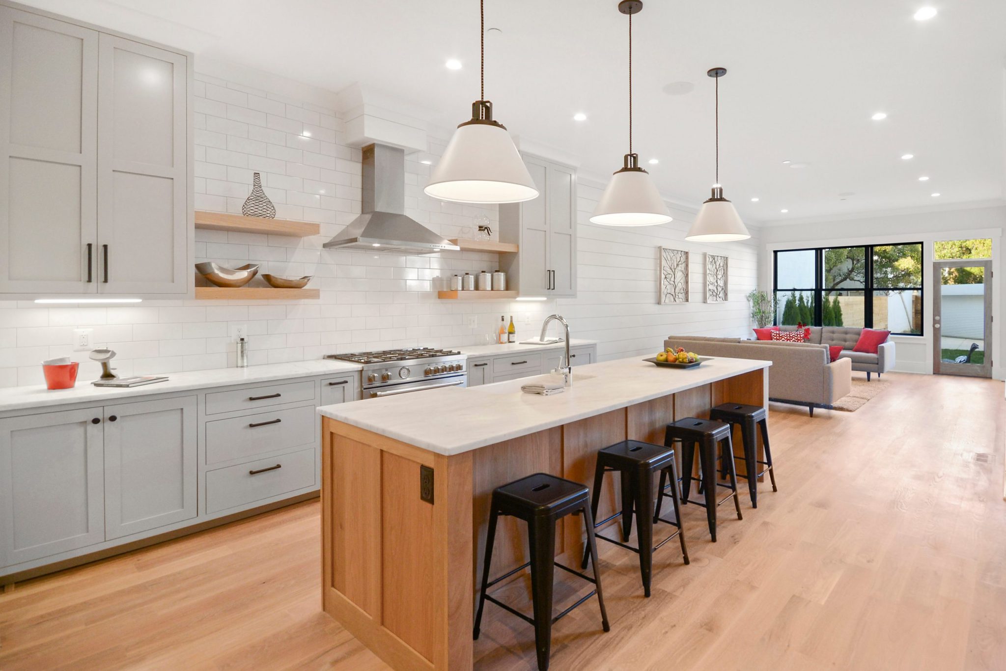 Beautifully Designed Kitchen