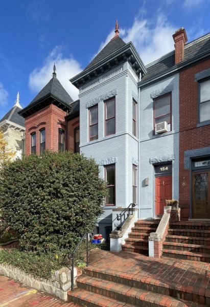 154 13th ST SE near Lincoln Park!